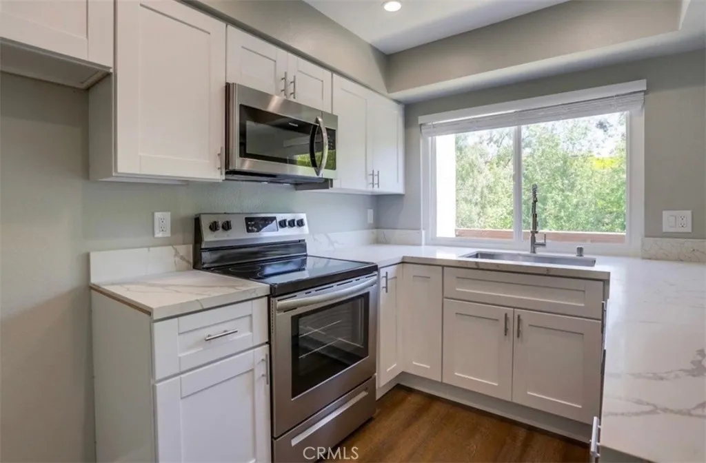 8085 Caminito De Pizza Unit S, San Diego, CA 92108 - Photo 2 of 29, San Diego, CA