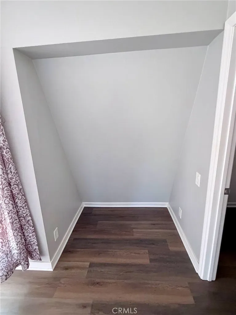 https://cdn.realtyfeed.com/cdn/127/306750342/856239fdb52cdeb73be851f924865871.webp