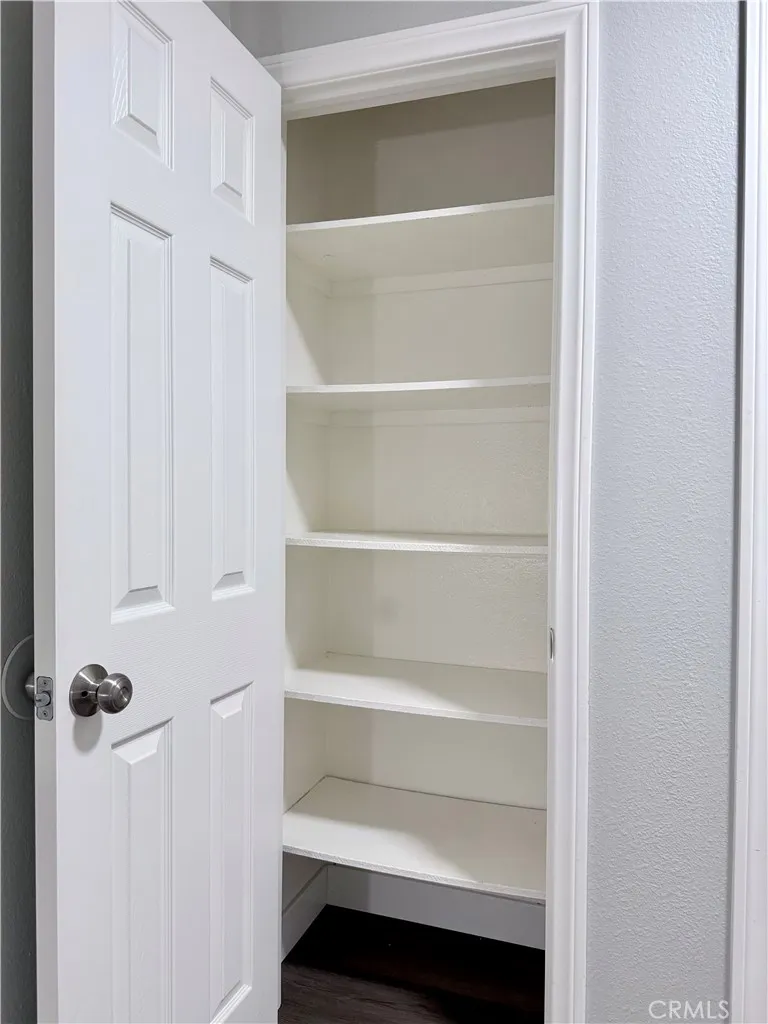 https://cdn.realtyfeed.com/cdn/127/306750342/9f55b55d77186a7444e43de86bf66e79.webp
