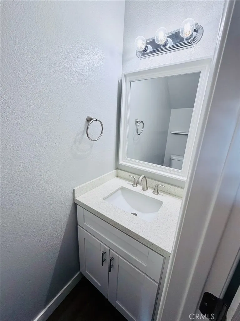 https://cdn.realtyfeed.com/cdn/127/306750342/c4ee1bb67bd50a01afc11ce2b831b9ea.webp