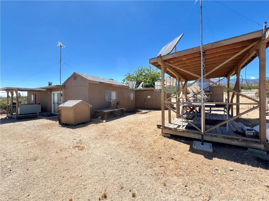 31210 Libra, Llano, CA 93544 - Photo 3 of 19, Llano, CA