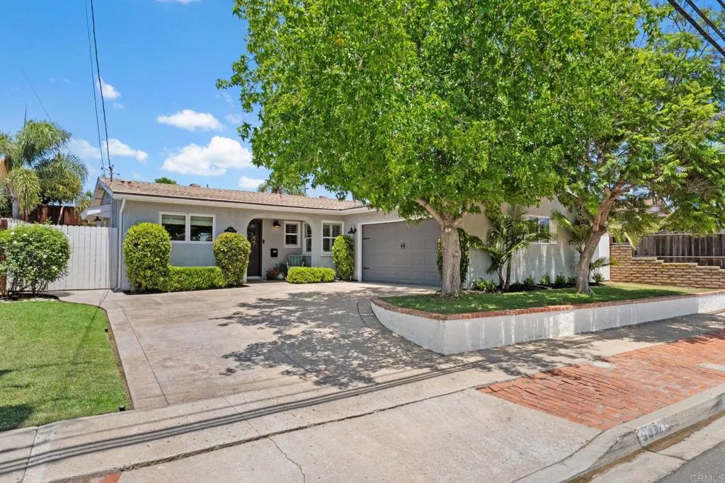 https://cdn.realtyfeed.com/cdn/127/306750367/3a9df84a19d1c4a04a0254c62ab75db9.webp