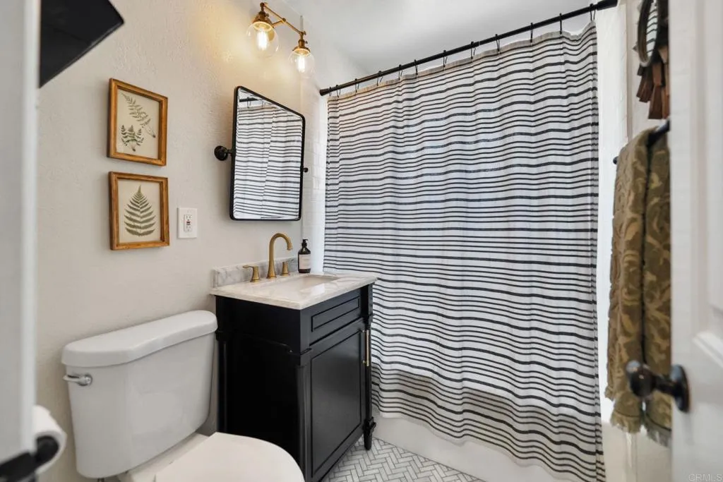 https://cdn.realtyfeed.com/cdn/127/306750367/a5bf40e8ac7e127991ed9d15c74763f6.webp