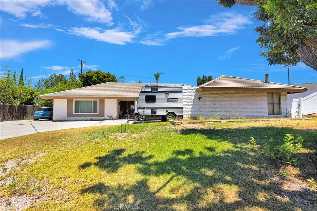 981 Serfas Club, Corona, CA 92882 - Photo 2 of 51, Corona, CA