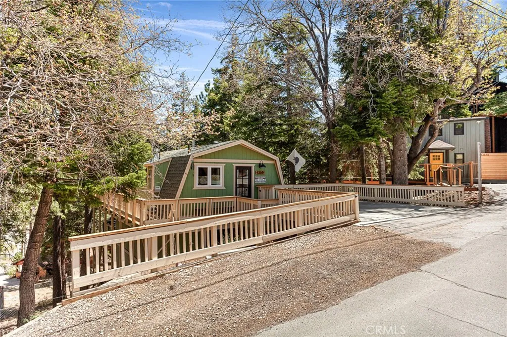 43544 Ridge Crest Drive, Big Bear Lake, CA 92315 - Photo 3 of 34, Big Bear Lake, CA