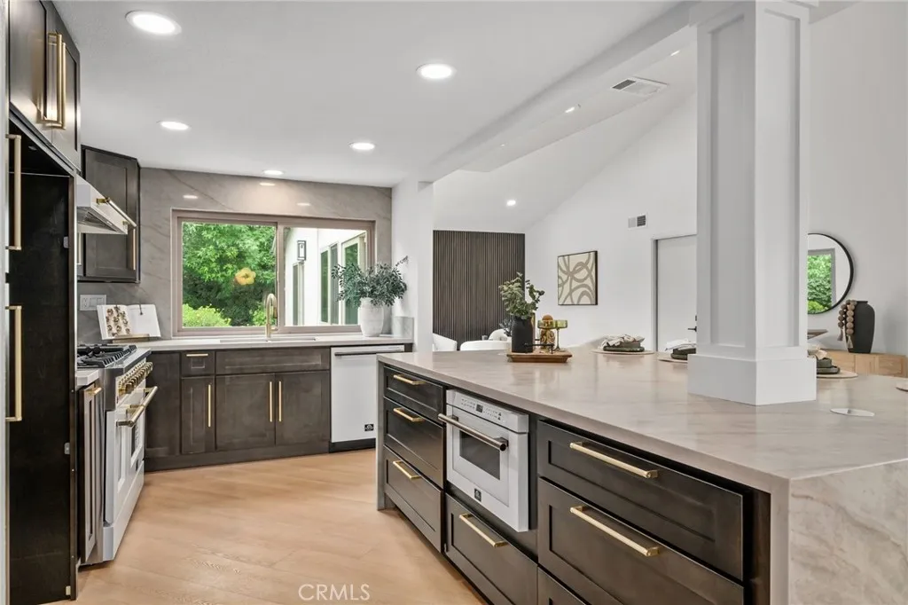 591 S Sonya, Anaheim, CA 92802 - Photo 5 of 43, Anaheim, CA