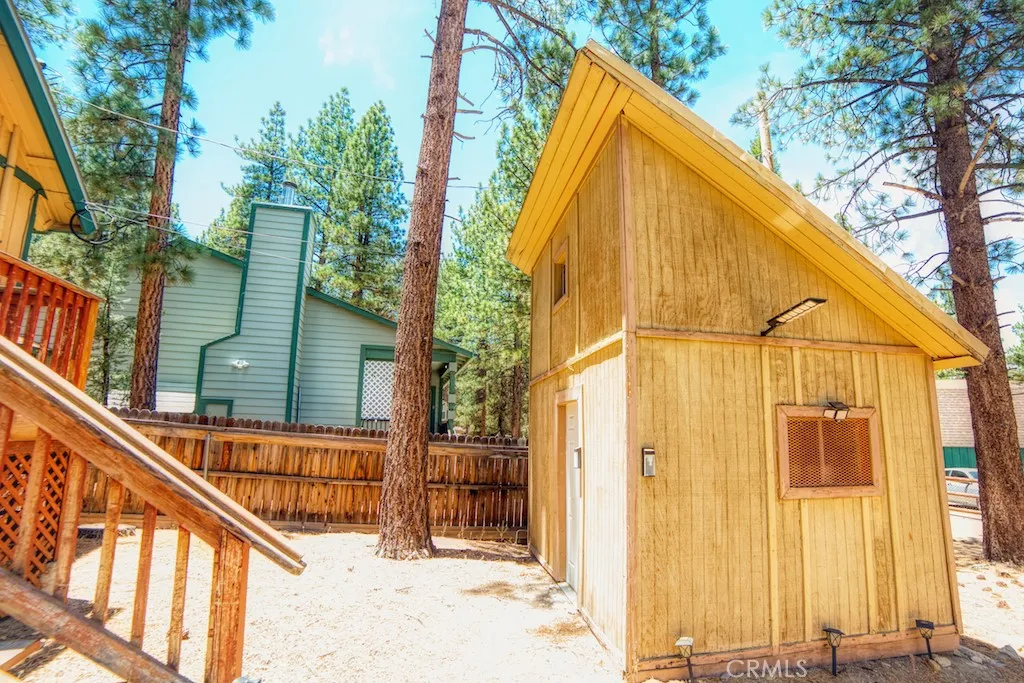 2044 Shady, Big Bear City, CA 92314 - Photo 4 of 32, Big Bear City, CA