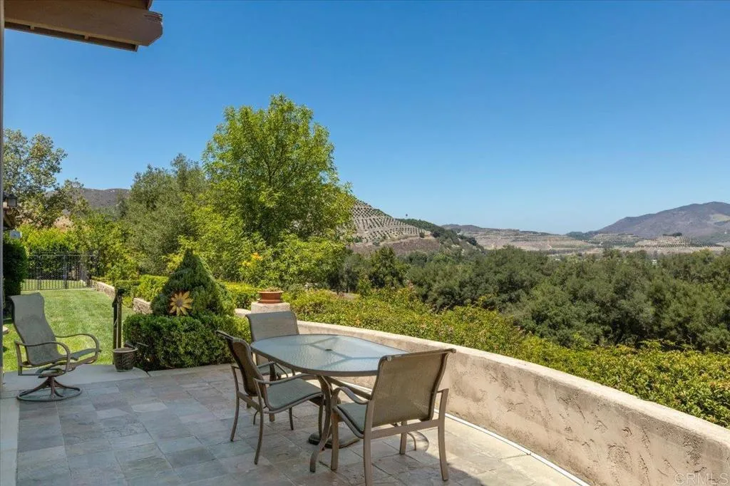 https://cdn.realtyfeed.com/cdn/127/306750408/177db9d5c0a517dcabbcc45f6e40589f.webp