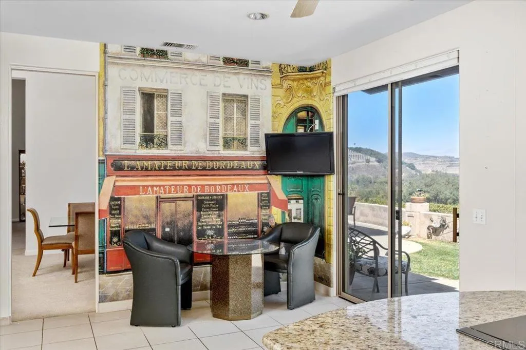 https://cdn.realtyfeed.com/cdn/127/306750408/a17b4437d65f707be8aff1017226d1db.webp