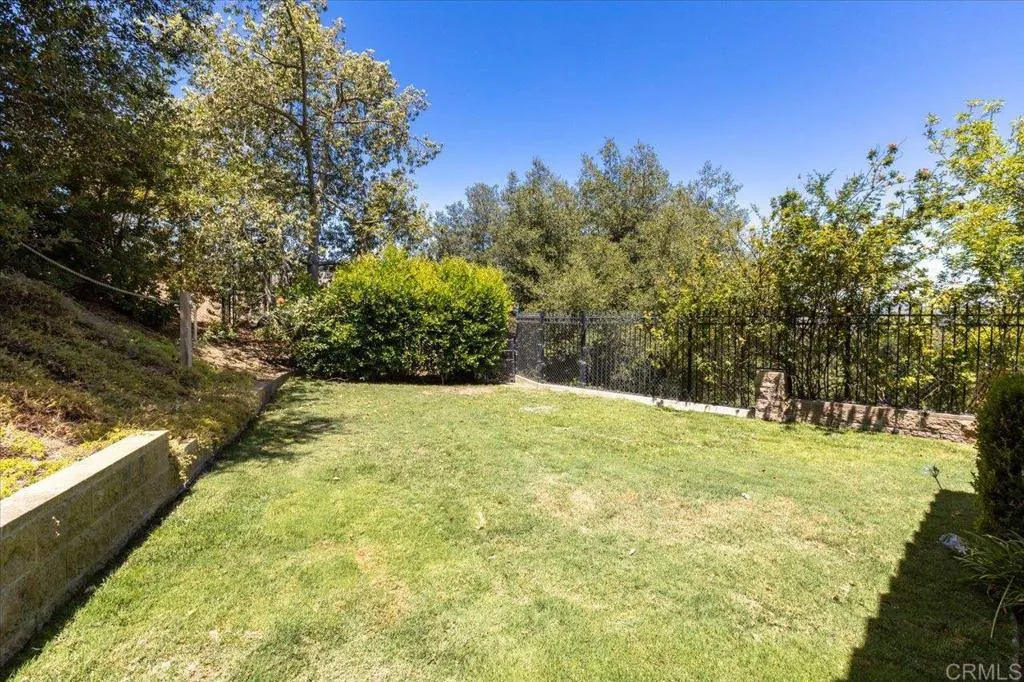 https://cdn.realtyfeed.com/cdn/127/306750408/aaf77f84367c401b9ee9d989b1bb9686.webp