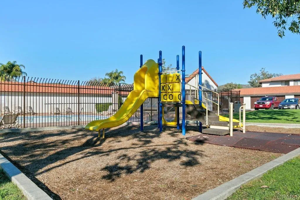 https://cdn.realtyfeed.com/cdn/127/306750409/1c210d45720ccf1f8528af67dea76370.webp