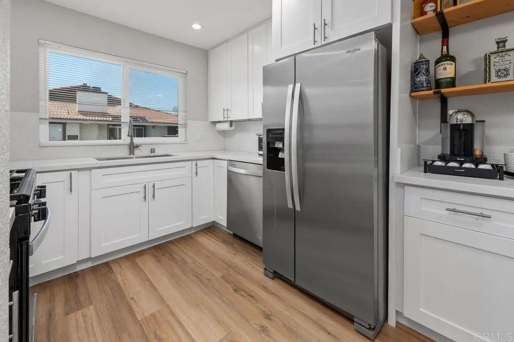 https://cdn.realtyfeed.com/cdn/127/306750409/3ea5ccb868eaa2a52a1616d17c50ab0b.webp