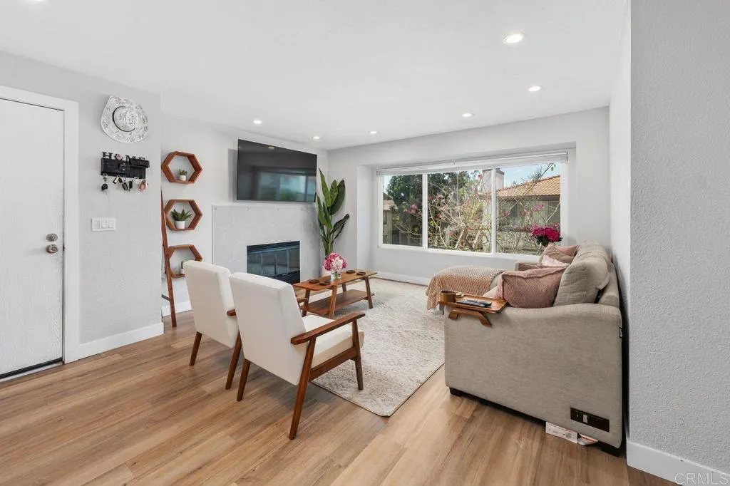 https://cdn.realtyfeed.com/cdn/127/306750409/be7a826cea3816334d30b3b574db2acf.webp