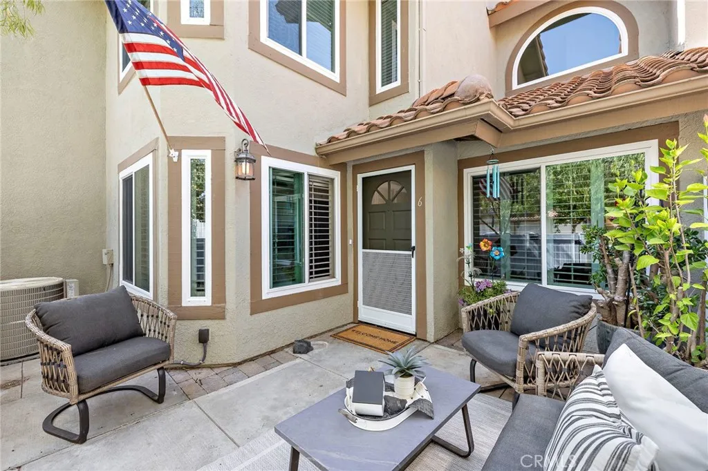 6 Vista Cielo, Rancho Santa Margarita, CA 92688 - Photo 2 of 49, Rancho Santa Margarita, CA