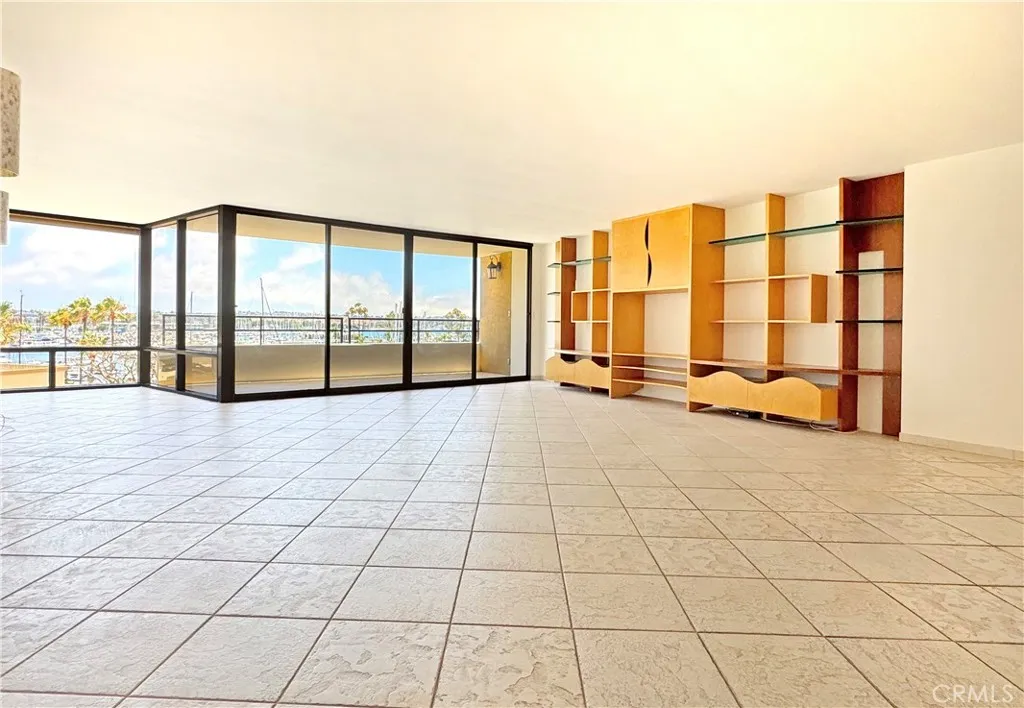 4335 Marina City Drive Unit 146, Marina del Rey, CA 90292 - Photo 5 of 45, Marina Del Rey, CA
