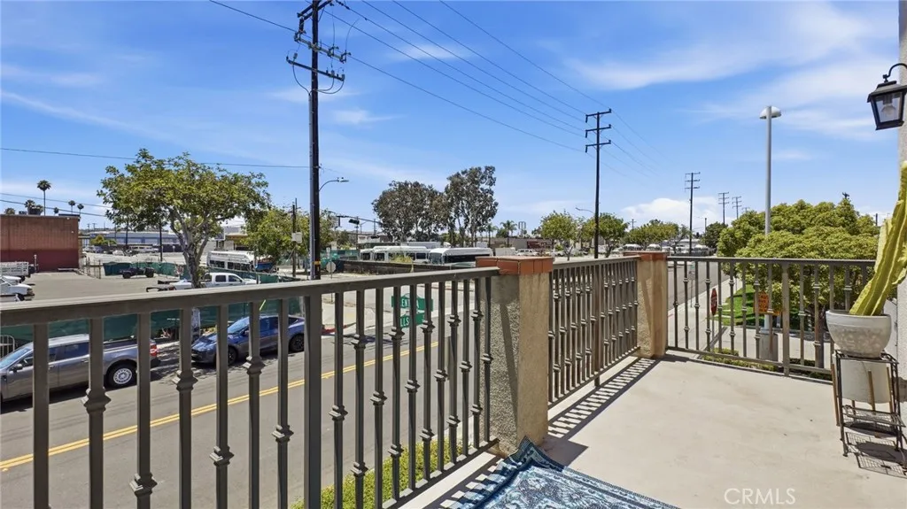 2560 Valentina, Commerce, CA 90040 - Photo 5 of 26, Commerce, CA