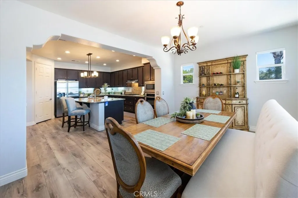 https://cdn.realtyfeed.com/cdn/127/306750452/10ef6abab9f364cf91cb59ba073f2bcf.webp