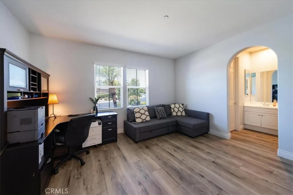https://cdn.realtyfeed.com/cdn/127/306750452/4cb60ff0587adac0bda5e90483631eab.webp