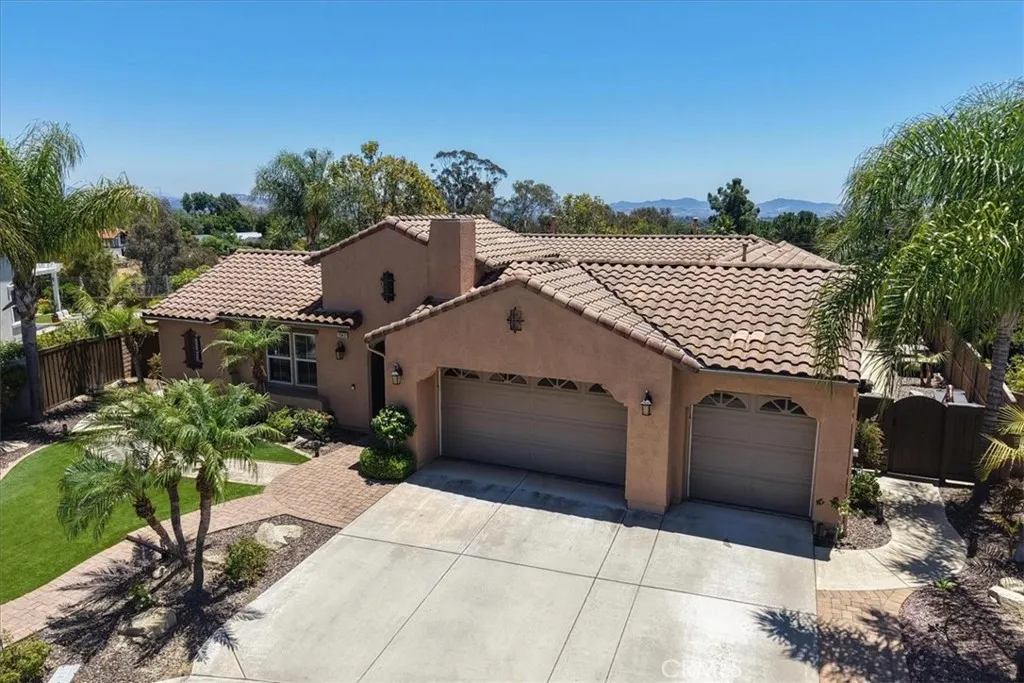 1943 James Gaynor, Fallbrook, CA 92028 - Photo 4 of 69, Fallbrook, CA