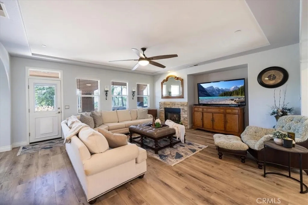https://cdn.realtyfeed.com/cdn/127/306750452/7fd16a34b96818ffef2cd0892567486e.webp