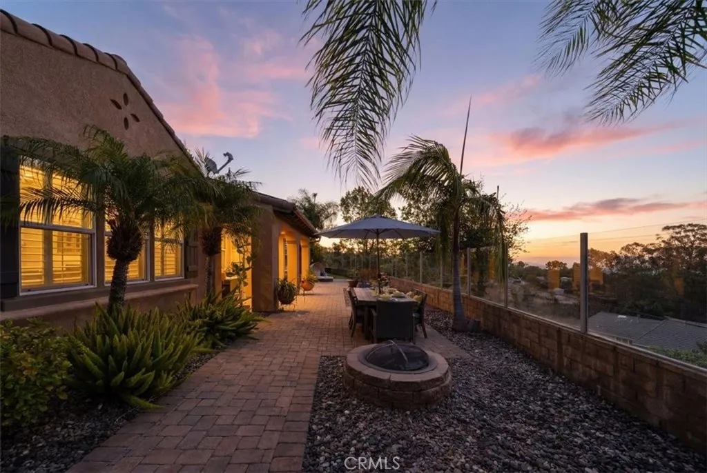 https://cdn.realtyfeed.com/cdn/127/306750452/d4831c7daf95b47c7aa2a020e60cb8f5.webp