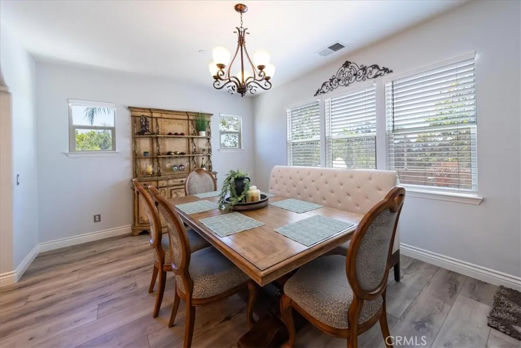 https://cdn.realtyfeed.com/cdn/127/306750452/dc70d989e36f128c2838617077de29ba.webp