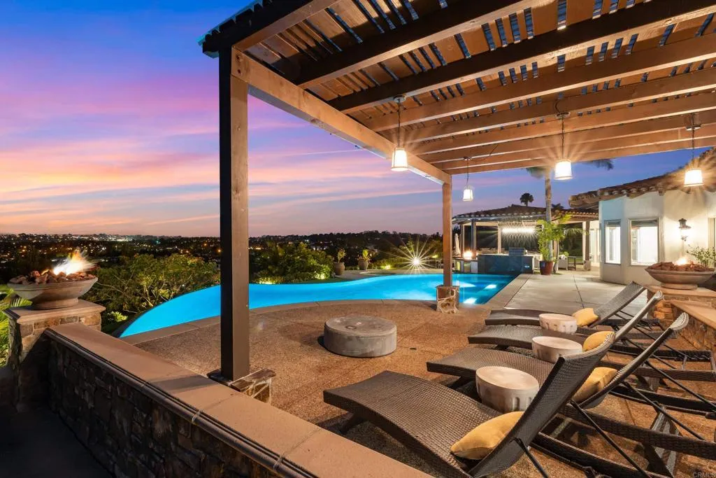 https://cdn.realtyfeed.com/cdn/127/306750454/129127c381b2082aa1f8dd2fdd183684.webp