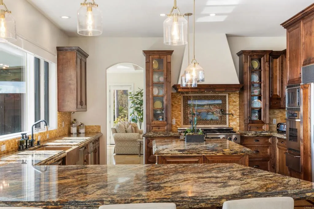 https://cdn.realtyfeed.com/cdn/127/306750454/77d6477499969b725cb94e9fd11fa40a.webp