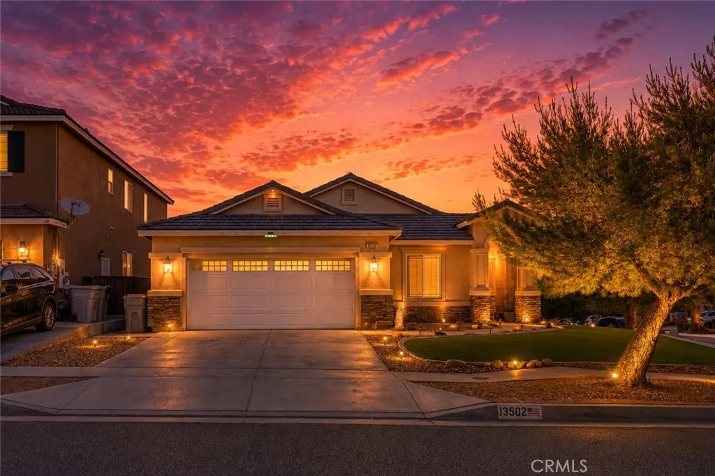 13502 Bentwood, Oak Hills, CA 92344 - Main photo, Oak Hills, CA