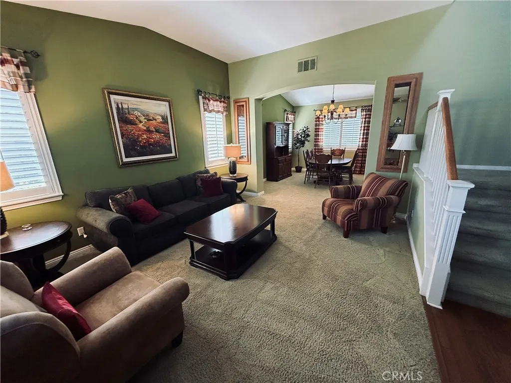 31464 Orchard, Murrieta, CA 92563 - Photo 4 of 32, Murrieta, CA
