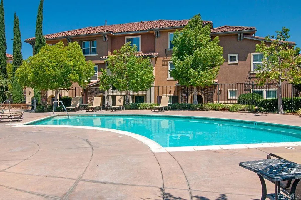 https://cdn.realtyfeed.com/cdn/127/306750518/461232584bfcd34a42033ebc7048ae97.webp