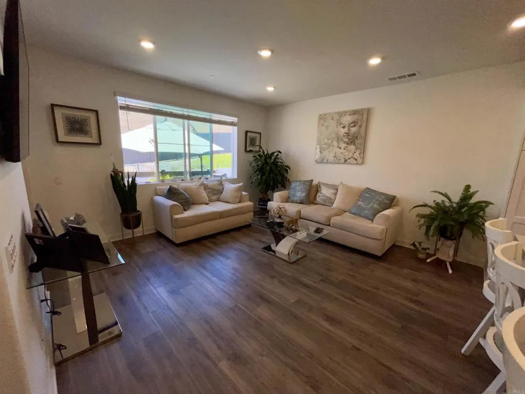 Photo #7: PTP2604773 Listing: Photo #7