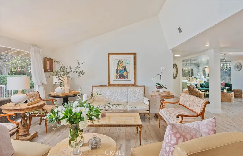 16722 Knollwood Drive, Granada Hills, CA 91344 - Photo 3 of 44, Granada Hills, CA