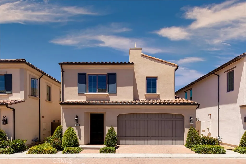 125 Della, Irvine, CA 92602 - Photo 2 of 42, Irvine, CA