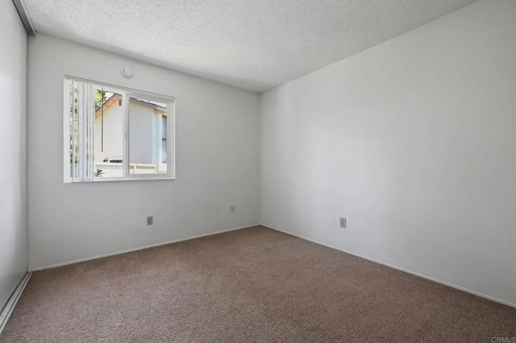 https://cdn.realtyfeed.com/cdn/127/306750565/d7665442f66875e97d0d4a69478dff41.webp