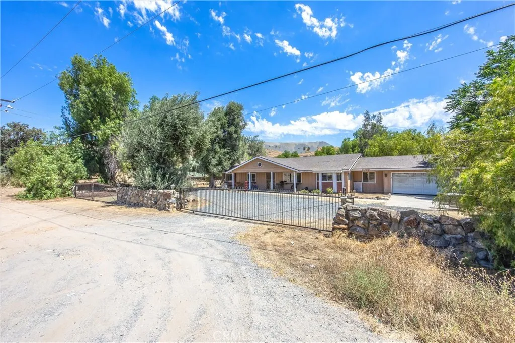 9099 Cajalco, Corona, CA 92881 - Photo 2 of 70, Corona, CA