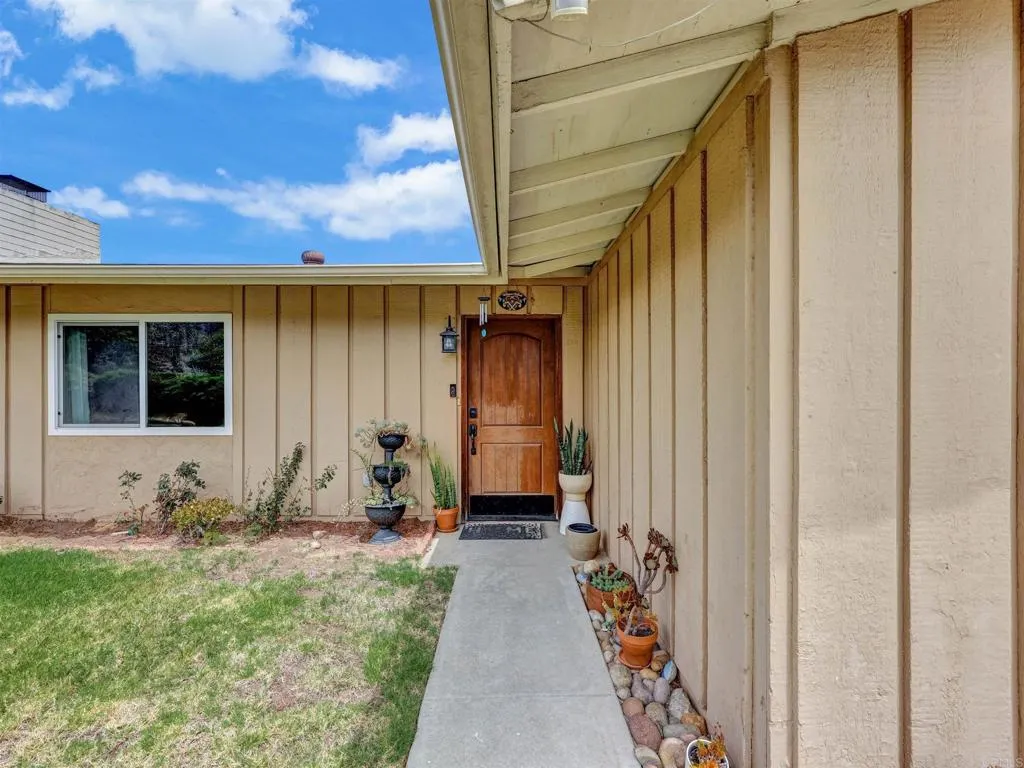 9512 Milden St, La Mesa, CA 91942 - Photo 5 of 28, La Mesa, CA