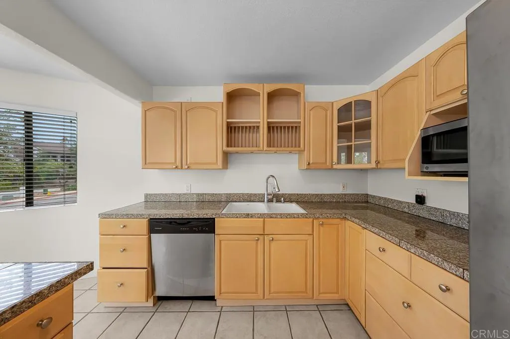 Photo #27: PTP2604776 Listing: Photo #27