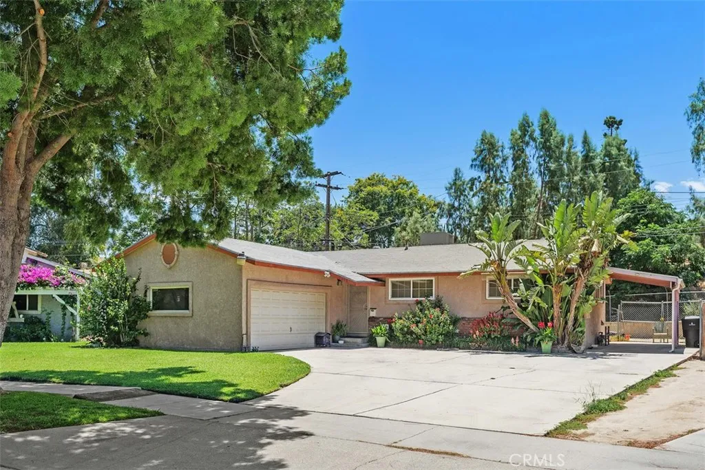 3818 N Ogden Way, Riverside, CA 92501 - Photo 3 of 28, Riverside, CA