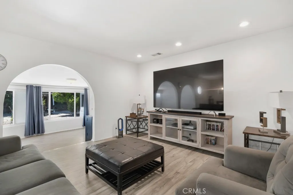 7533 Hatillo Avenue, Winnetka, CA 91306 - Photo 2 of 29, Winnetka, CA