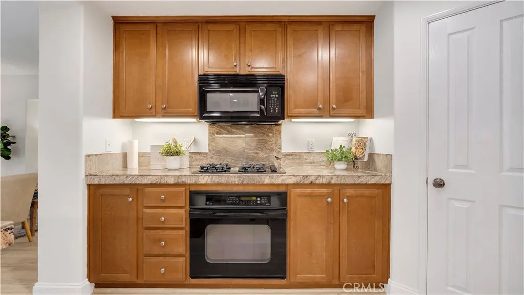 128 Talmadge, Irvine, CA 92602 - Photo 4 of 36, Irvine, CA
