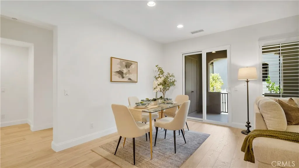 128 Talmadge, Irvine, CA 92602 - Photo 5 of 36, Irvine, CA
