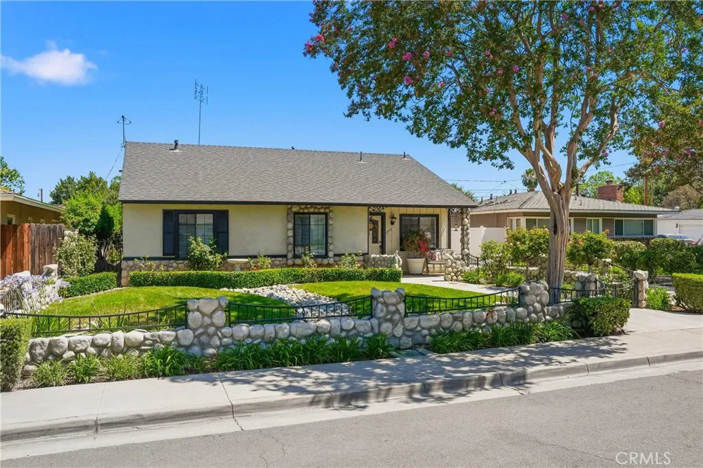 3719 Tahoe Court, Riverside, CA 92506 - Photo 2 of 40, Riverside, CA