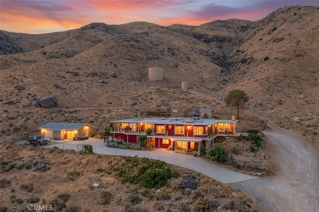 8929 Central Road, Apple Valley, CA 92308 - Main photo, Apple Valley, CA