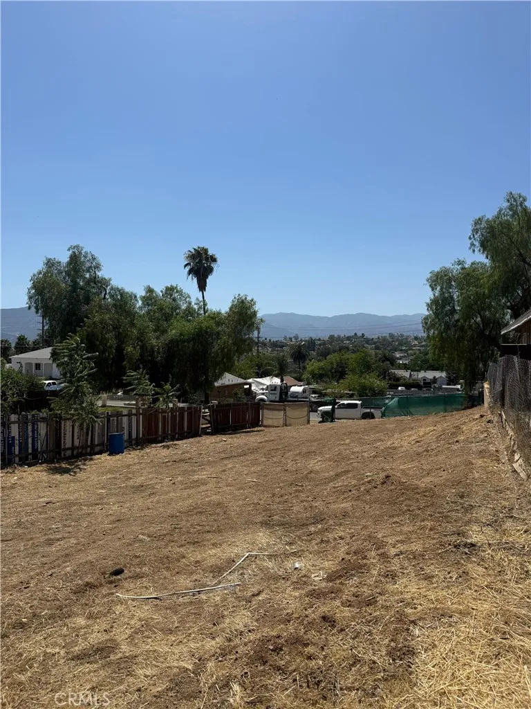414 Ellis St, Lake Elsinore, CA 92530 - Photo 3 of 7, Lake Elsinore, CA