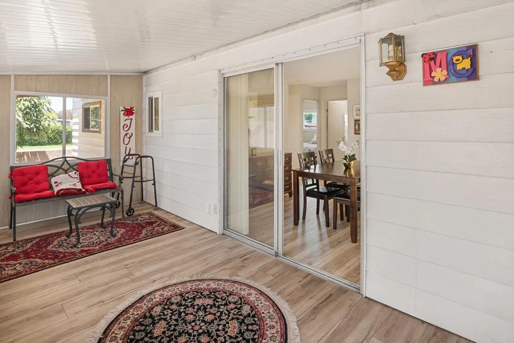 https://cdn.realtyfeed.com/cdn/127/306750644/f81a42e8374cca16d42a51ecba001d58.webp
