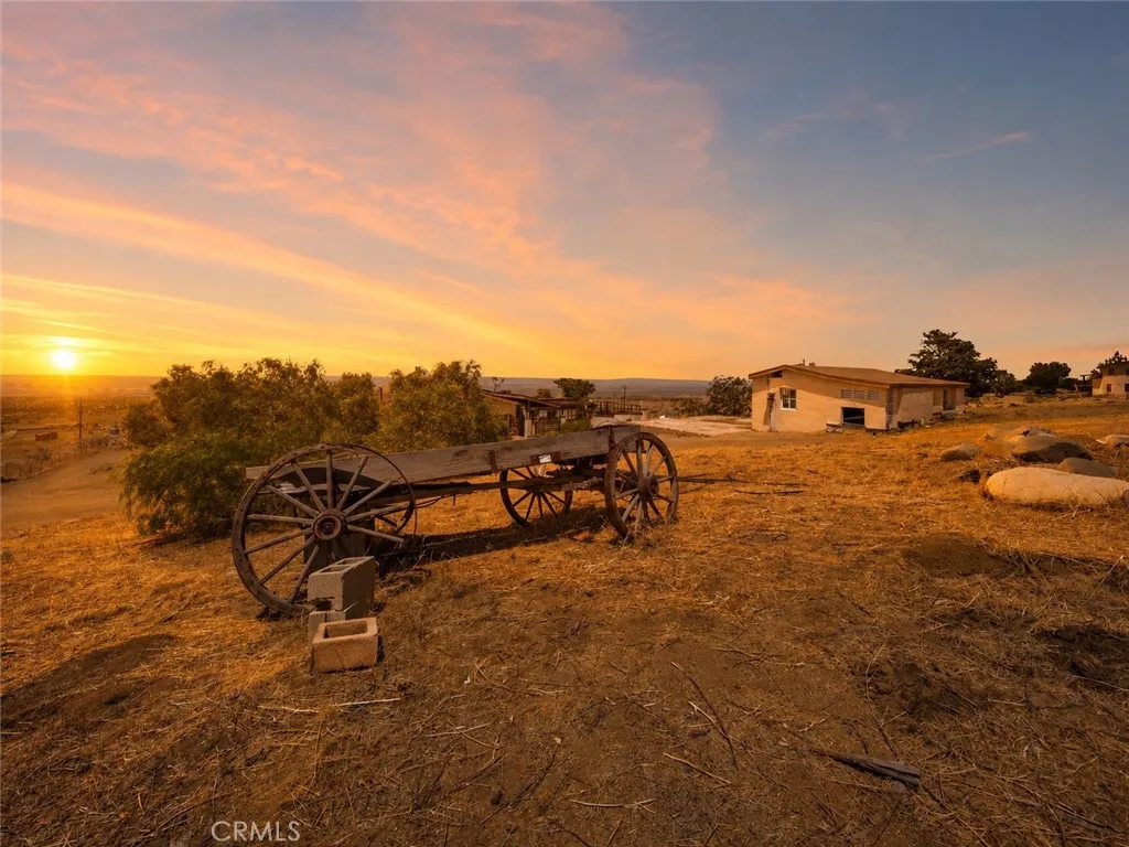 Juniper Hills, CA 93543