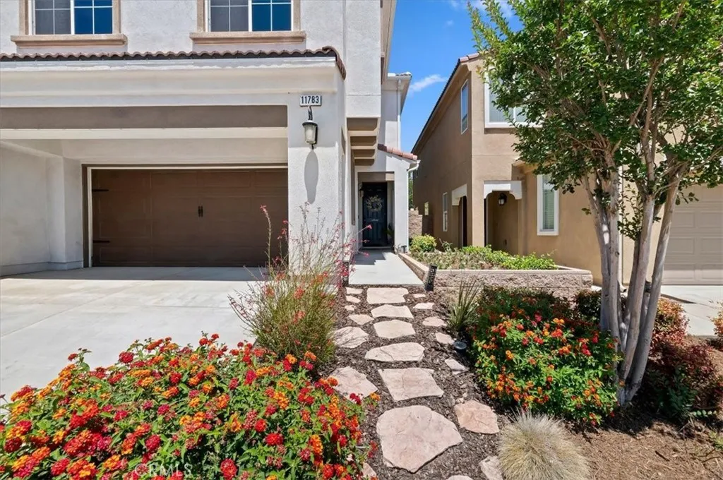 11783 Cramer Road, Yucaipa, CA 92399 - Photo 5 of 35, Yucaipa, CA