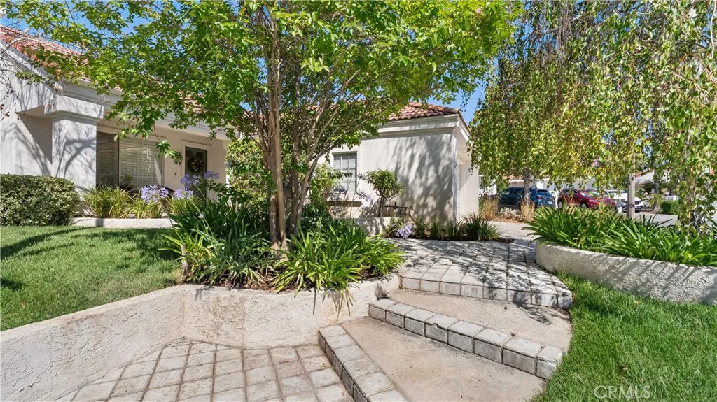 25950 Coloretti Court, Valencia, CA 91355 - Photo 3 of 30, Valencia, CA