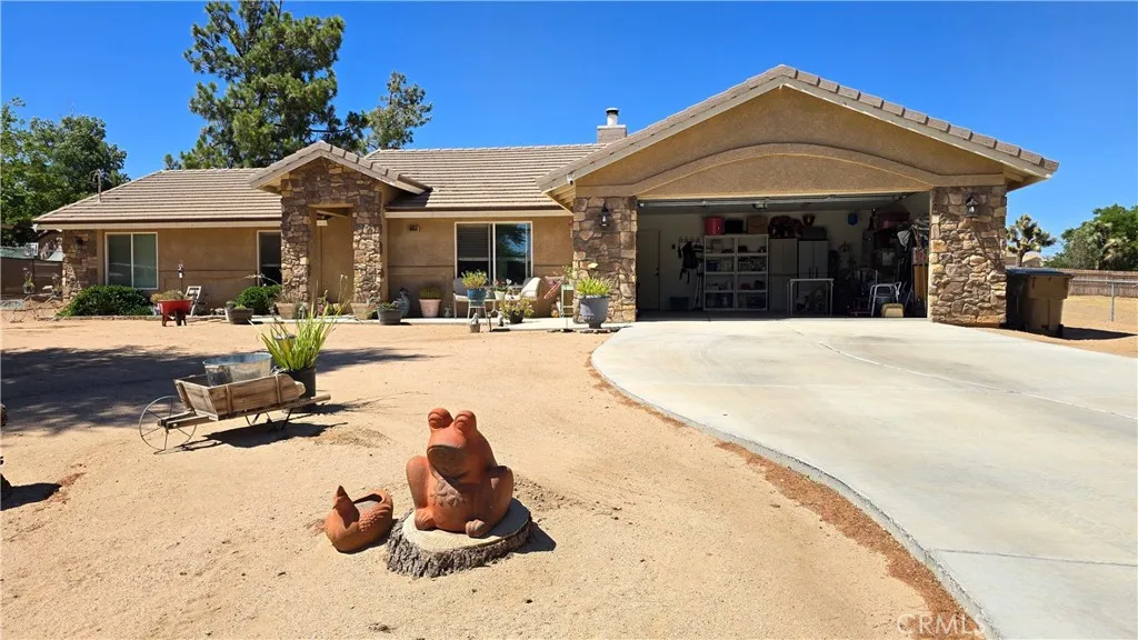 16650 Cactus Street, Hesperia, CA 92345 - Main photo, Hesperia, CA